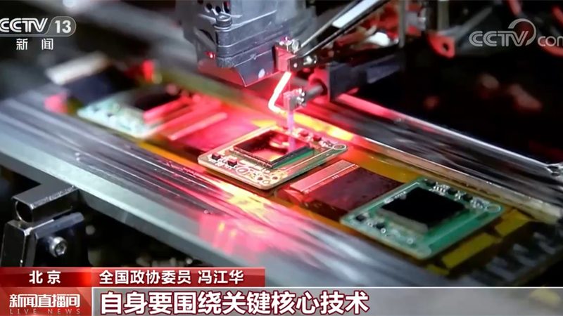 免费低代码平台助力微信小程序开发，揭秘其优势与挑战